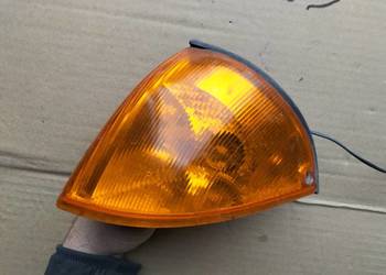KIERUNKOWSKAZ LEWY SUBARU JUSTY