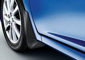 TOYOTA Verso-S Chlapacze oryginal kpl PZ416-D3963-00 OE