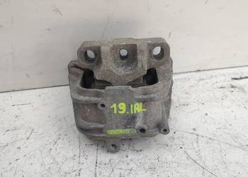 19.A3 8P LEON GOLF ŁAPA SILNIKA WSPORNIK PODUSZKA 1K0199262J
