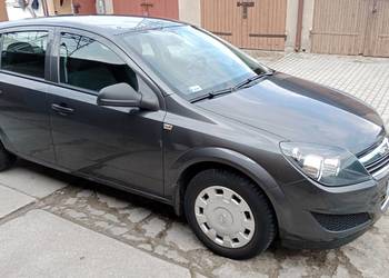 2012 r., Opel Astra III (H), hatchback 5 drzwi, 1,6 ECOTEC 115 KM, salon PL