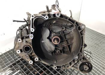 SKRZYNIA BIEGÓW OPEL ZAFIRA B 55194293 1.9 100KM 05-19