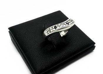 Srebrny pierścionek próby 925 - 3,19g (Rozmiar 10)