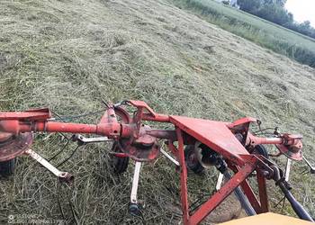 Przetrzasacz pokosów zgrabiarka Deutz-Fahr