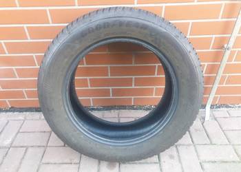 Opona całoroczna Goodyear Vector 4SEASONS GEN-3 215/60 R17
