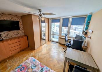 Kawalerka ,Karola Darwina 25m, winda