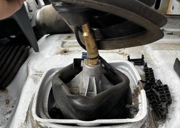Lewarek zmiany biegów hydrauliczny z połówkami Mercedes Atego