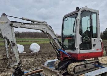Takeuchi Tb016 minikoparka