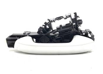 KLAMKA ZEWNĘTRZNA PRAWY TYŁ VW GOLF VIII 5H0837206F Hatchback BIAŁY