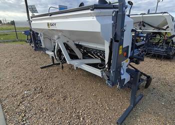 Zestaw uprawowo-siewny SKY (sulky) 3m mechaniczny siewnik z broną aktywną