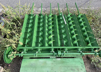 John Deere W540 - podsiewacz żmijki podsiewacza