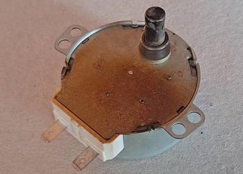 Silnik silniczek synchroniczny typu TY-50AH