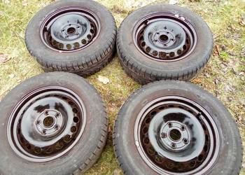 Opony zimowe na felgach stalowych R15