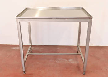 Stół gastronomiczny roboczy 100x70 cm, rant z każdej strony