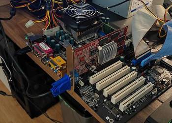 Płyta główna Elitegroup ECS K7S5A + AMD Athlon XP 2000+ oraz GeForce MX400