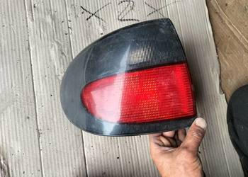 LAMPA  TYŁ TYLNA RENAULT MEGANE 1 I SEDAN