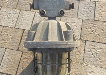 Lampa  industrialna z PRL