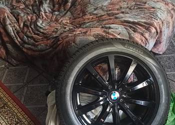 Kola  BMW X1U11z oponami zimowymi pirelli