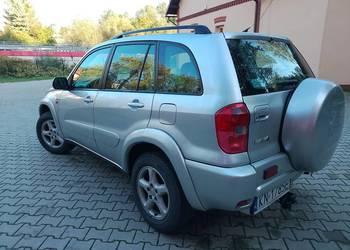 Sprzedam toyota rav4 2.0D4D 20003rok Klim stan super możliwa zamiana
