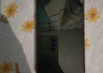 Samsung Galaxy S10e – świetny stan, drobne pęknięcia, super okazja!