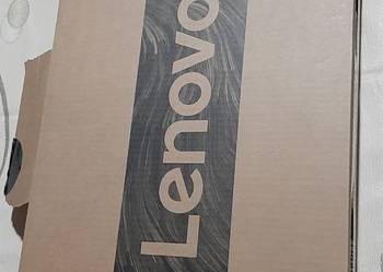 Laptop LENOVO
