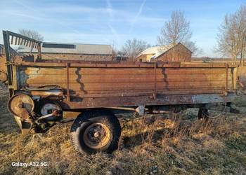 Rozrzutnik jednoosiowy.