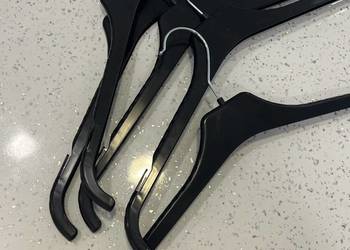 Wieszaki odzieżowe NOWE plastikowe