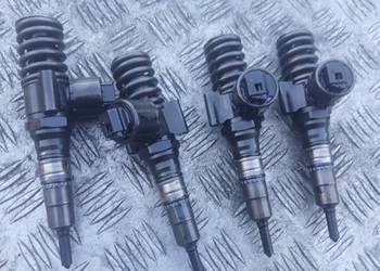 POMPOWTRYSKIWACZ  BOSCH 0414720404 03G130073G Audi Vw Skoda Seat