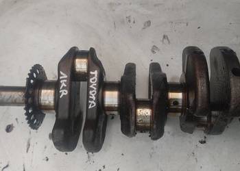TOYOTA 1,0 DAIHATSU wał korby 1KR