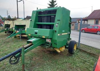 Prasa rolująca John Deere 545