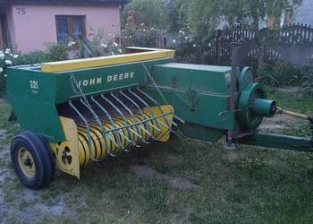 Sprzedam prasę John Deere 221