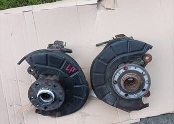 VW Touran 1 zwrotnica piasta lewa prawa