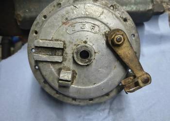 Piasta szczękotrzymacz przednia komar Romet