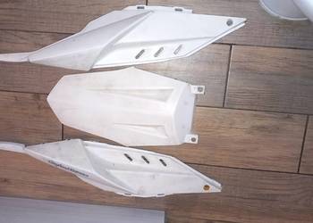 Spszedm plastiki do Aprilli