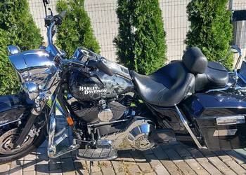 HARLEY- DAVIDSON ROAD KING