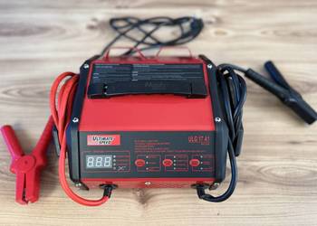 Prostownik Ultimate Speed ULG 17 A1 6V/12V z funkcją rozruchu