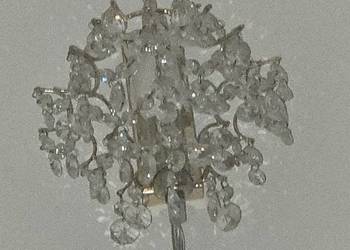 Sprzedam żyrandol z kinkietem