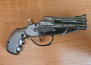 Rewolwer pistolet M208 zapalniczka