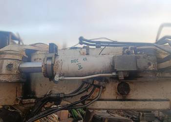 Siłownik skrętu / obrotu ramienia – Mecalac 12MXT