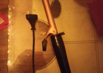 Sprzedam lokówkę do włosów stan dobry