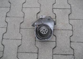 volvo xc90 02-06r 2,9 benzyna poduszka silnika łapa 8683936