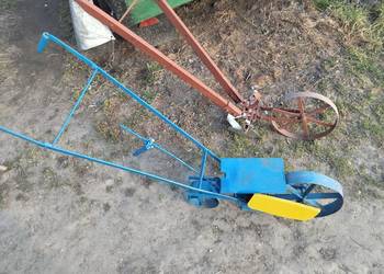 Siewnik ręczny do warzyw opielacz