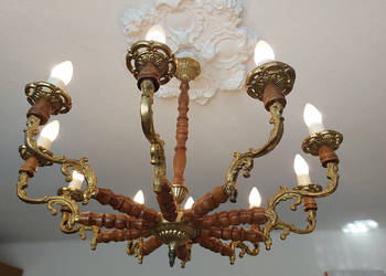 Żyrandol mosiężny 10-ramienny