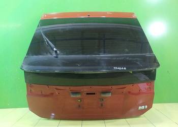 TOYOTA PRIUS III 1.8 VVTI 11r HB 5D klapa tyl