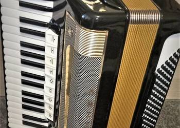 Akordeon Hohner Lucia IV P