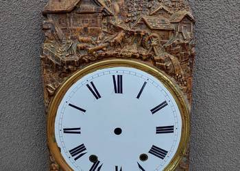 T124 Tarcza starego zegara comtoise otwory 94/71mm ozdobna tłoczona