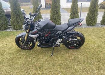Sprzedam Suzuki gsr 750