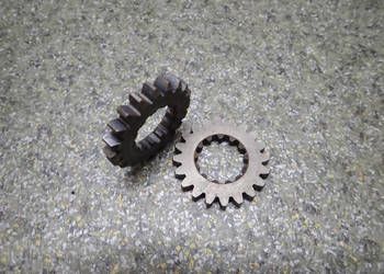 1 SZT. TRYB WAŁU KORBOWEGO SUZUKI RM 250 96-00R