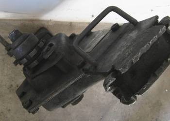 Lewar, lewarek, podnośnik kolejowy.