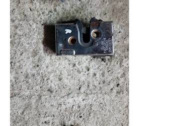 Zamek drzwi Audi 80 b4 prawy przód