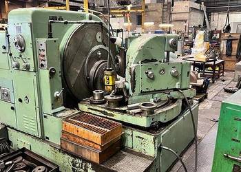 Frezarka do kół stożkowo łukowych 528C